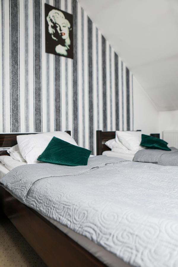 Hotel Zlotogorski Koscielec 外观 照片