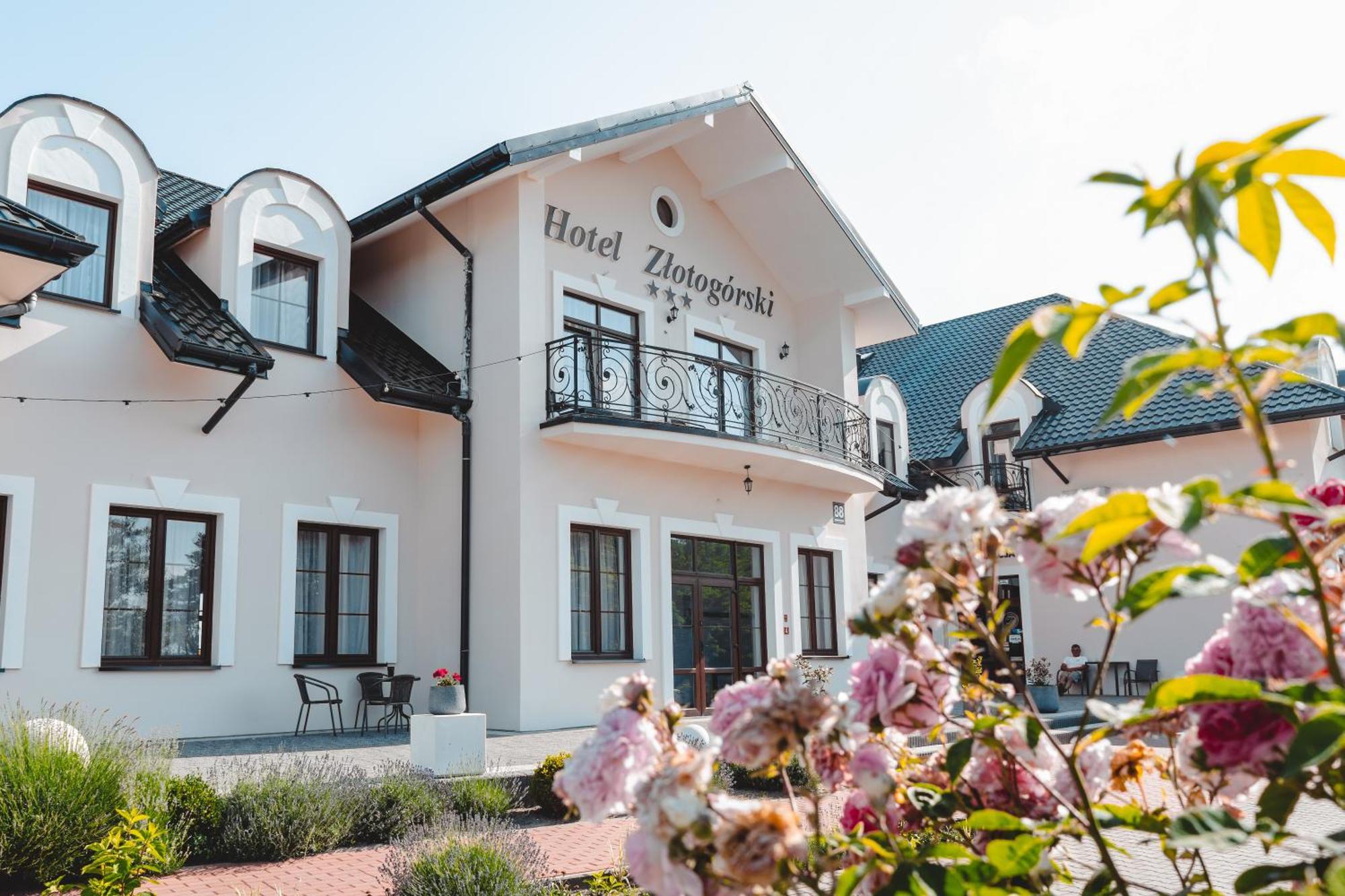 Hotel Zlotogorski Koscielec 外观 照片